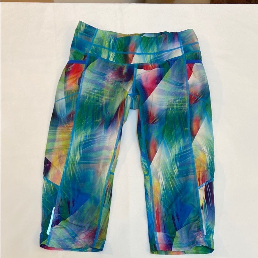 Athleta Capri Leggings